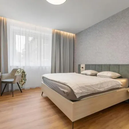 Modern Near Train Station With Balcony #7