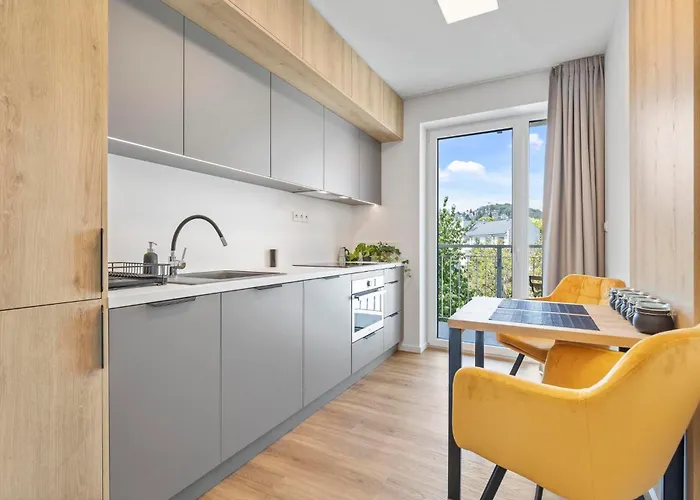 Novo Balcony Near Train Station Apartment Bratislava