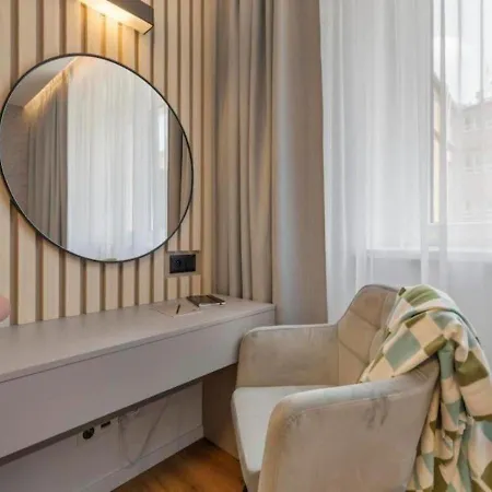 Novo Balcony Near Train Station Apartamento Bratislava